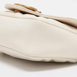 مملوكة مسبقًا Gucci Off White Matelassé Leather Super Mini GG Marmont Shoulder Bag