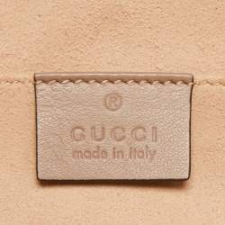 مملوكة مسبقًا Gucci Beige Matelassé Leather GG Marmont Backpack