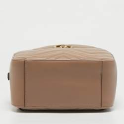 مملوكة مسبقًا Gucci Beige Matelassé Leather GG Marmont Backpack