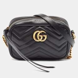 مملوكة مسبقًا Gucci Black Matelassé Leather Mini GG Marmont Crossbody Bag