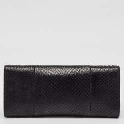Pre Owned Gucci Black Snakeskin Crystals Embellished Flap Clutch