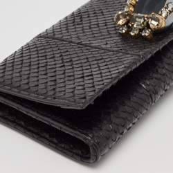Pre Owned Gucci Black Snakeskin Crystals Embellished Flap Clutch