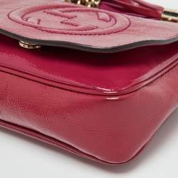 مملوكة مسبقًا Gucci Fuchsia Patent Leather Soho Flap Chain Crossbody Bag