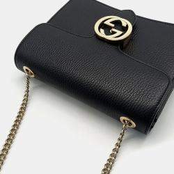 مملوكة مسبقًا Gucci Interlocking GG Crossbody Bag