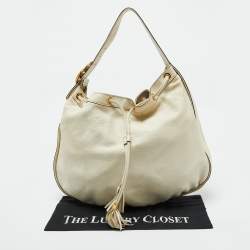 Pre Owned Gucci Cream Leather Interlocking Icon Tassel Hobo