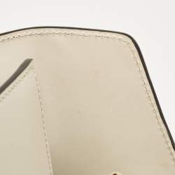 Pre Owned Gucci Off White Leather Mini Web Chain Sylvie Crossbody Bag