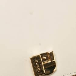 Pre Owned Gucci Off White Leather Mini Web Chain Sylvie Crossbody Bag