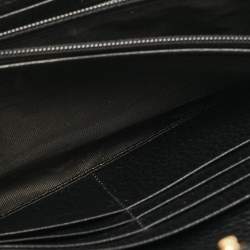 Gucci Beige/Black GG Supreme Canvas and Leather Wallet On Chain