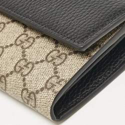 Gucci Beige/Black GG Supreme Canvas and Leather Wallet On Chain