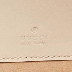 Pre Owned Gucci Off White Matelassé Leather GG Marmont Super Mini Shoulder Bag