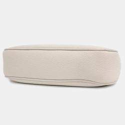 مملوكة مسبقًا Gucci Beige Leather Aphrodite small shoulder bag