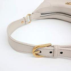 مملوكة مسبقًا Gucci Beige Leather Aphrodite small shoulder bag