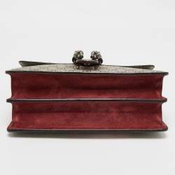 مملوكة مسبقًا حقيبة كتف غوتشي طباعة زهور سوبر ميني ديونيسوس سوبريم GG متعددة الألوان/ بيج