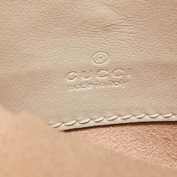 Pre Owned Gucci Off White Matelassé Leather Mini GG Marmont Shoulder Bag