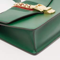 Pre Owned Gucci Green Leather Small Web Chain Sylvie Shoulder Bag