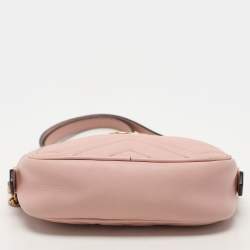 مملوكة مسبقًا حقيبة كتف غوتشي جي جي مارمونت كاميرا جلد ماتيلاس بيج صغيرة