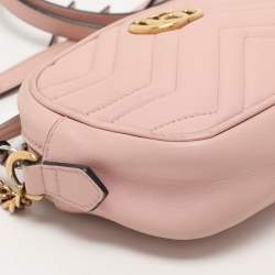 مملوكة مسبقًا حقيبة كتف غوتشي جي جي مارمونت كاميرا جلد ماتيلاس بيج صغيرة