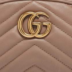 Pre Owned Gucci Beige Matelassé Leather Mini GG Marmont Belt Bag