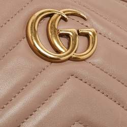 Pre Owned Gucci Beige Matelassé Leather Mini GG Marmont Belt Bag