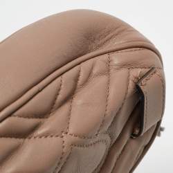 Pre Owned Gucci Beige Matelassé Leather Mini GG Marmont Belt Bag