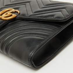 Pre Owned Gucci Black Chevron Leather GG Marmont Flap Clutch