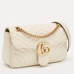 مملوكة مسبقًا Gucci Off White Matelassé Leather Small GG Marmont Shoulder Bag