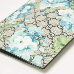 Gucci Blue/Beige GG Supreme Canvas and Leather Blooms Wristlet Pouch
