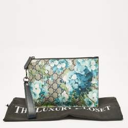 Gucci Blue/Beige GG Supreme Canvas and Leather Blooms Wristlet Pouch