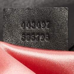 مملوكة مسبقًا Gucci Black Matelassé Velvet Small GG Marmont Shoulder Bag