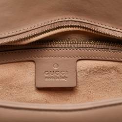 مملوكة مسبقًا حقيبة غوتشي جي جي مارمونت جلد ماتيلاس أوف وايت متوسطة