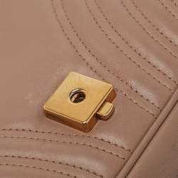 مملوكة مسبقًا حقيبة غوتشي جي جي مارمونت جلد ماتيلاس أوف وايت متوسطة