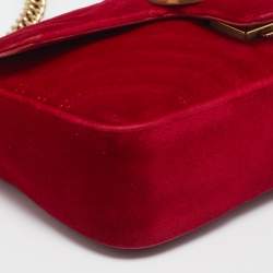 Pre Owned Gucci Red Matelassé Velvet Mini GG Marmont Shoulder Bag