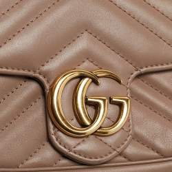 Pre Owned Gucci Beige Matelassé Leather Super Mini GG Marmont Shoulder Bag