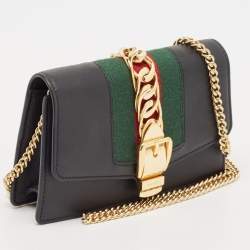 Pre Owned Gucci Black Leather Super Mini Sylvie Chain Shoulder Bag