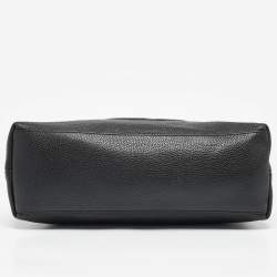 Pre Owned Gucci Black Leather Medium Soho Chain Tote