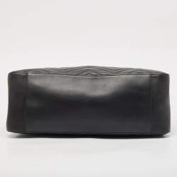 Pre Owned Gucci Black Matelassé Leather Medium GG Marmont Tote