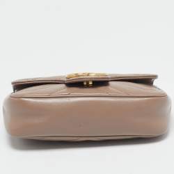مملوكة مسبقًا Gucci Beige Matelassé Leather Super Mini GG Marmont Shoulder Bag