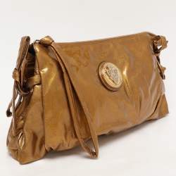 Pre Owned Gucci Gold Textured Patent Leather Hysteria Clutch