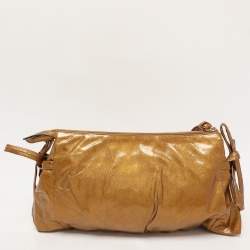 Pre Owned Gucci Gold Textured Patent Leather Hysteria Clutch