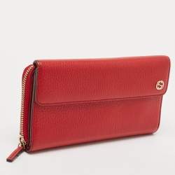 Gucci Red Leather Interlocking G Flap Continental Wallet
