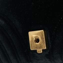مملوكة مسبقًا Gucci Black Matelassé Velvet Mini GG Marmont Shoulder Bag