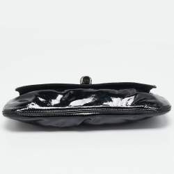 Pre Owned Gucci Black Patent Leather Bamboo Clutch