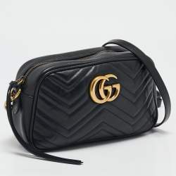 Pre Owned Gucci Black Matelassé Leather Small GG Marmont Bag