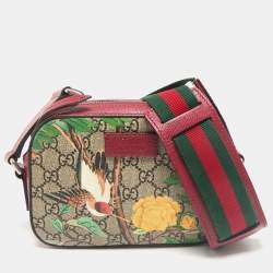 Gucci Red/Beige GG Supreme Canvas and Leather Tian Camera Crossbody Bag
