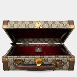 Gucci Beige/Brown Disney GG Supreme Donald Duck Savoy Vanity Case