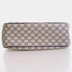 Gucci Medium GG Supreme Sherry Shoulder Bag