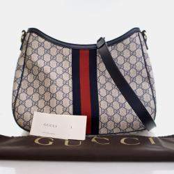 Gucci Medium GG Supreme Sherry Shoulder Bag