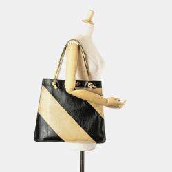 Pre Owned Gucci Black Smooth Calfskin Diagonal Striped Zumi Tote