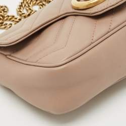 Pre Owned Gucci Beige Matelassé Leather Super Mini GG Marmont Crossbody Bag