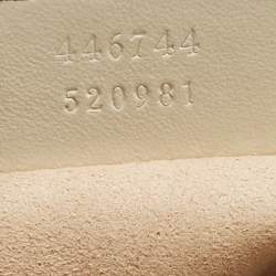 Pre Owned Gucci Off White Matelassé Leather Mini GG Marmont Shoulder Bag